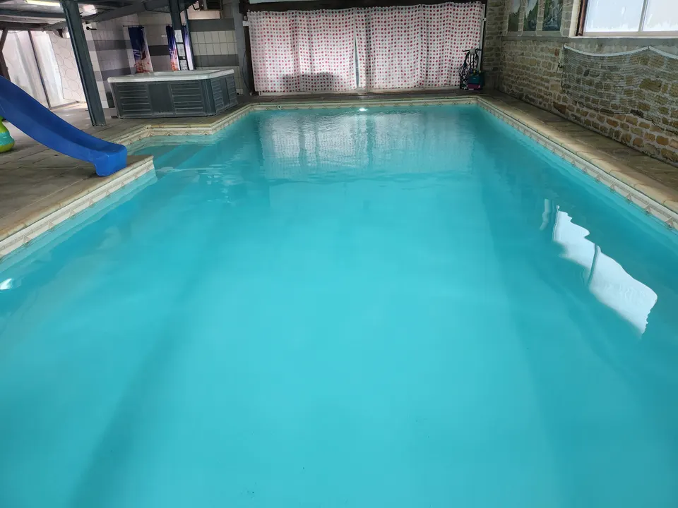 Manola